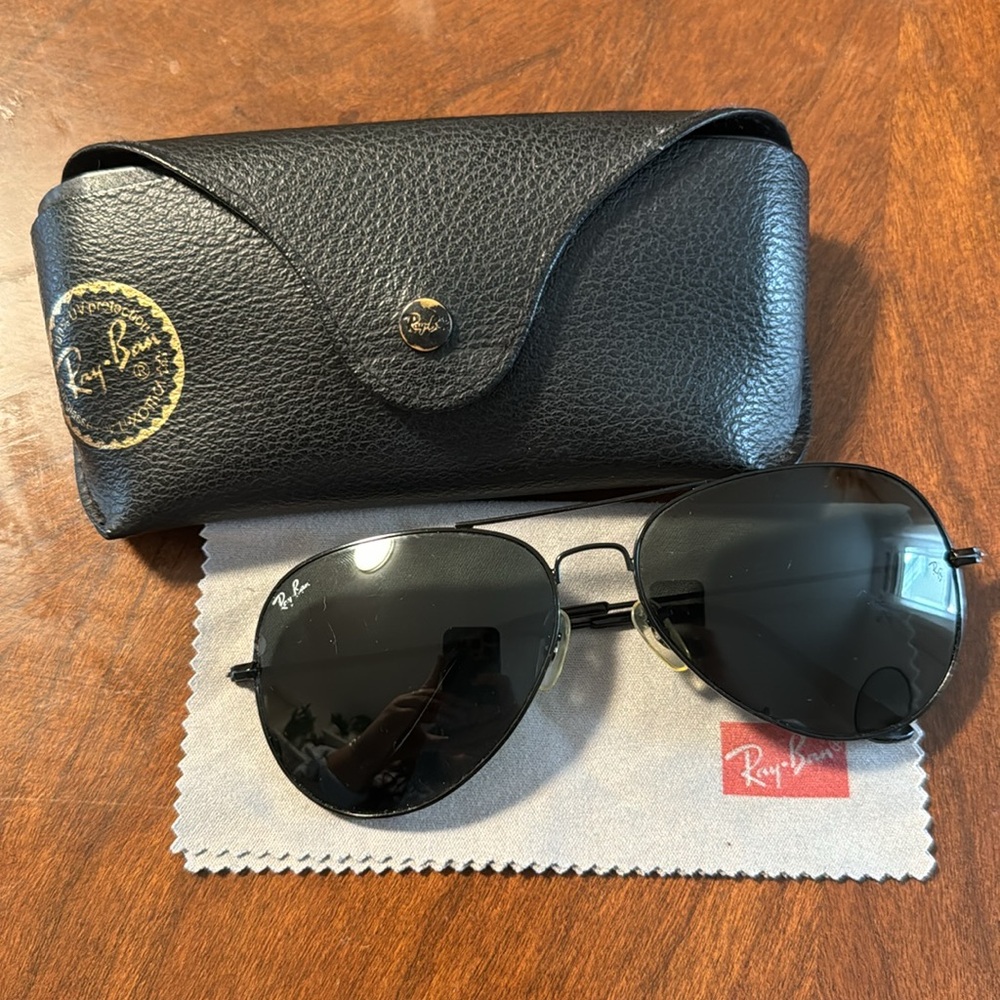 Ray Ban Aviator Sunglasses